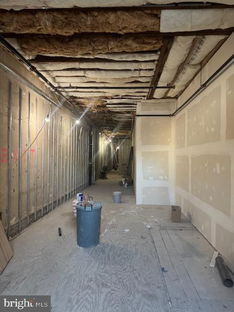 1017 Arch St #1 St Floor Property Photo 3