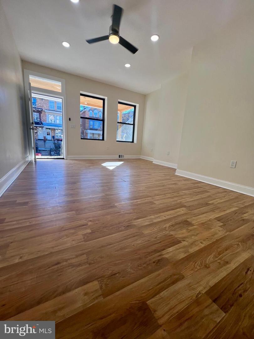 447 W Bringhurst St #1 Property Photo