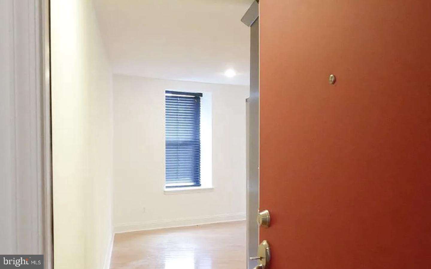 1250 Ridge Ave #4b Property Photo 2
