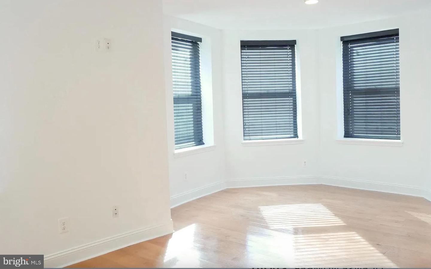 1250 Ridge Ave #4b Property Photo 8