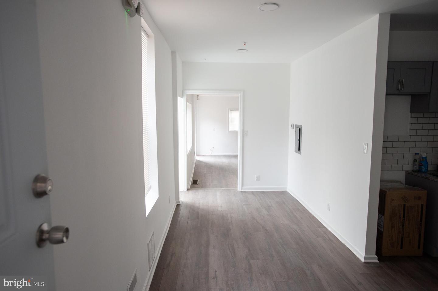 2227 E Cumberland St Property Photo