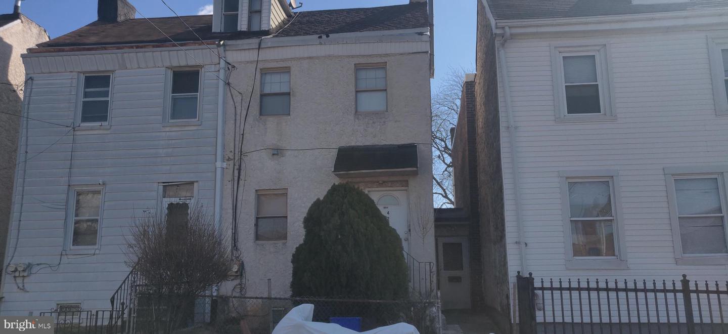 4267 Paul St Property Photo 2