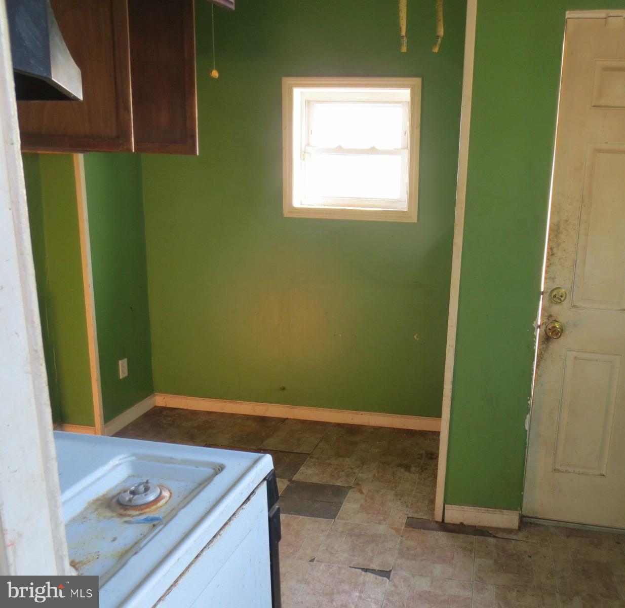 2851 N Palethorp St Property Photo 7