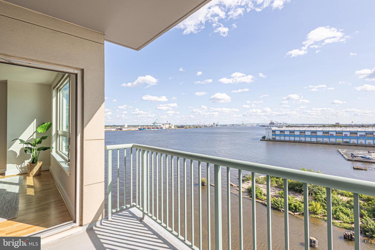717 S Chris Columbus Blvd #704 Property Photo 18