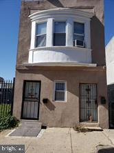 2522 N FRONT ST Property Photo 1