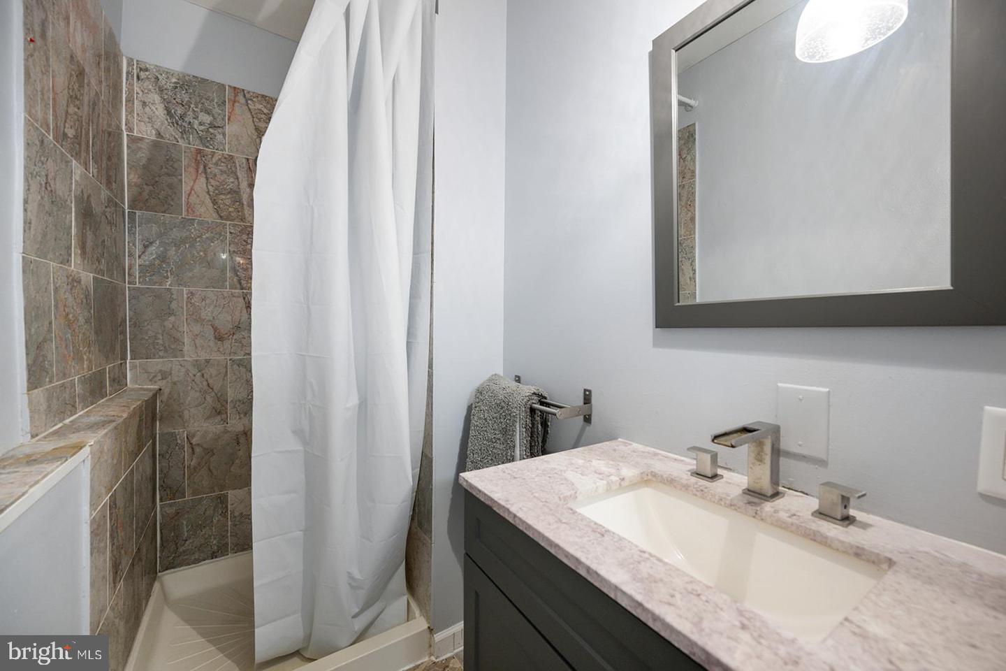 1003 S 13th St #unit A Property Photo 12