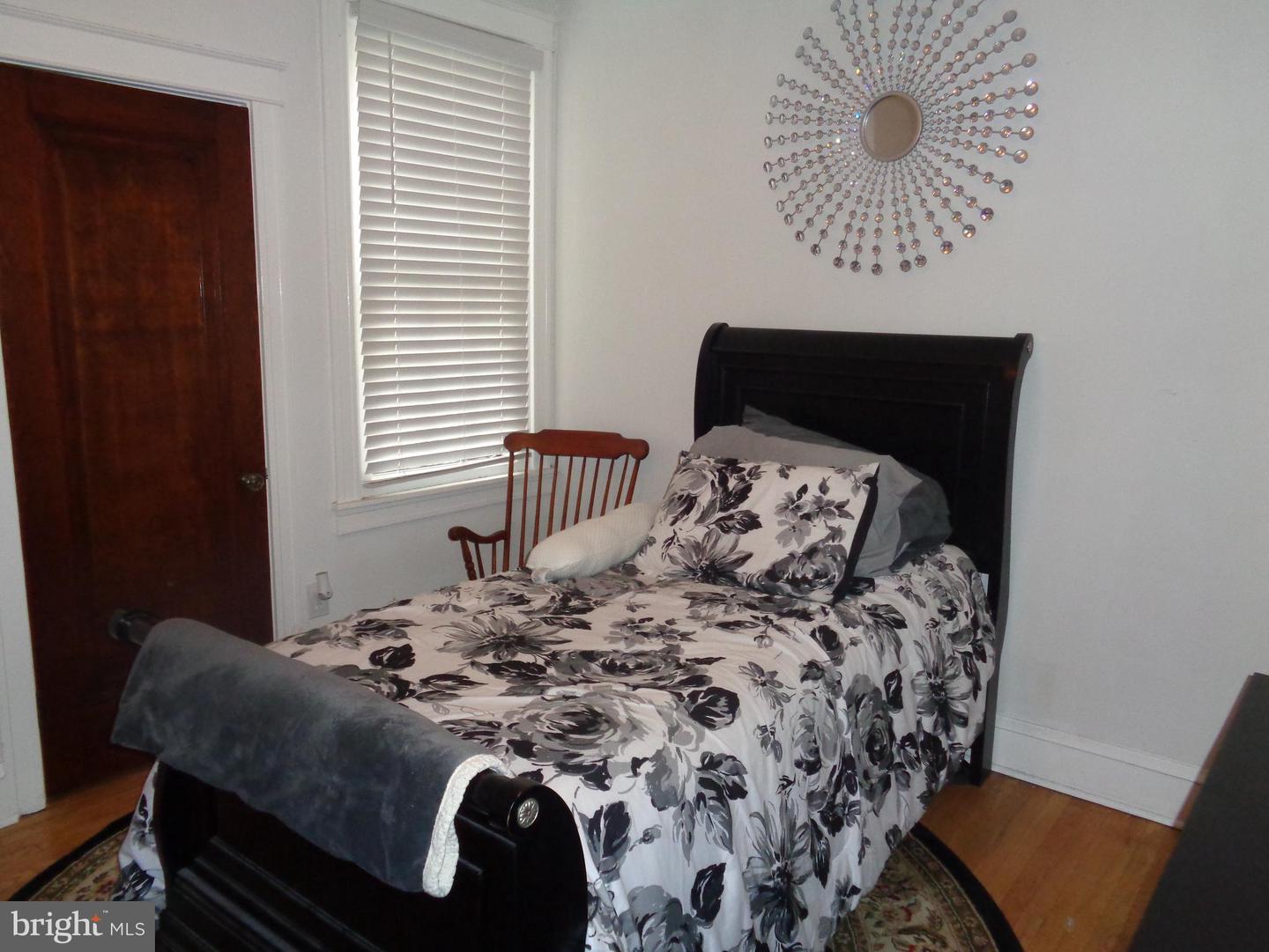 7172 Cottage St Property Photo 22