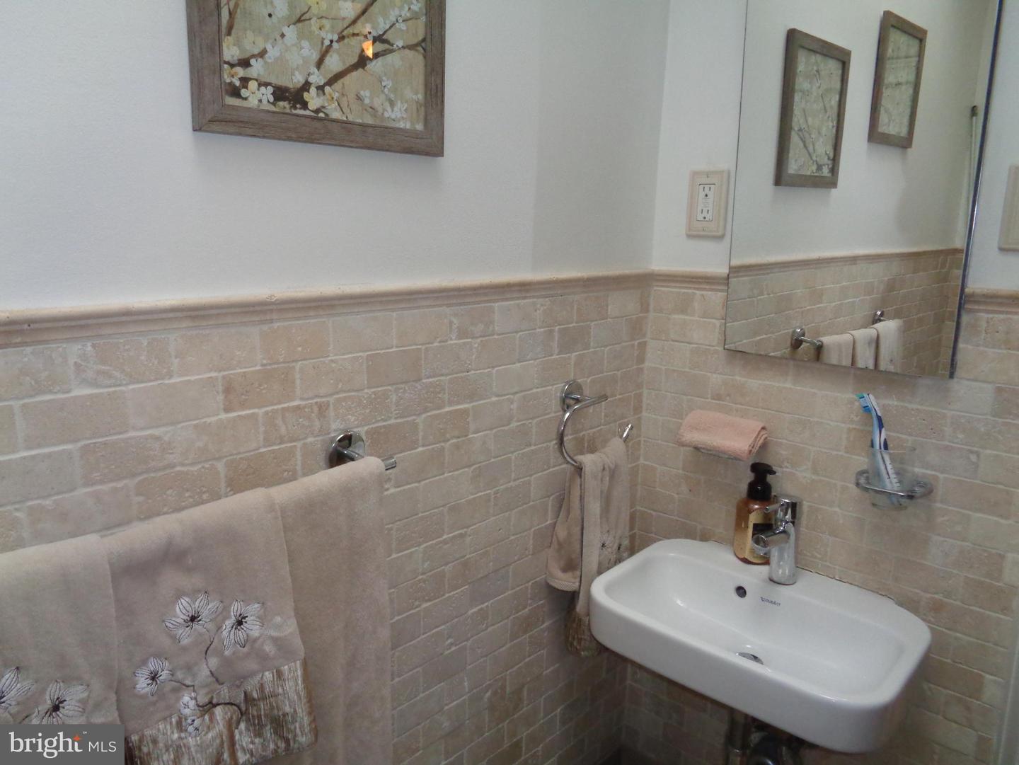 7172 Cottage St Property Photo 30