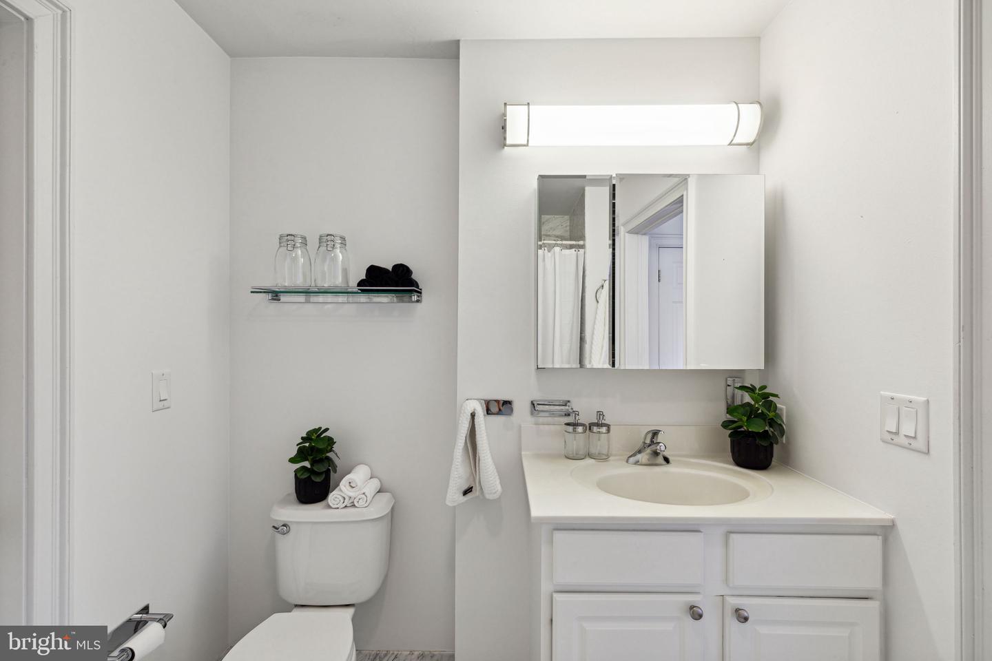 1500 Chestnut St #8h Property Photo 14