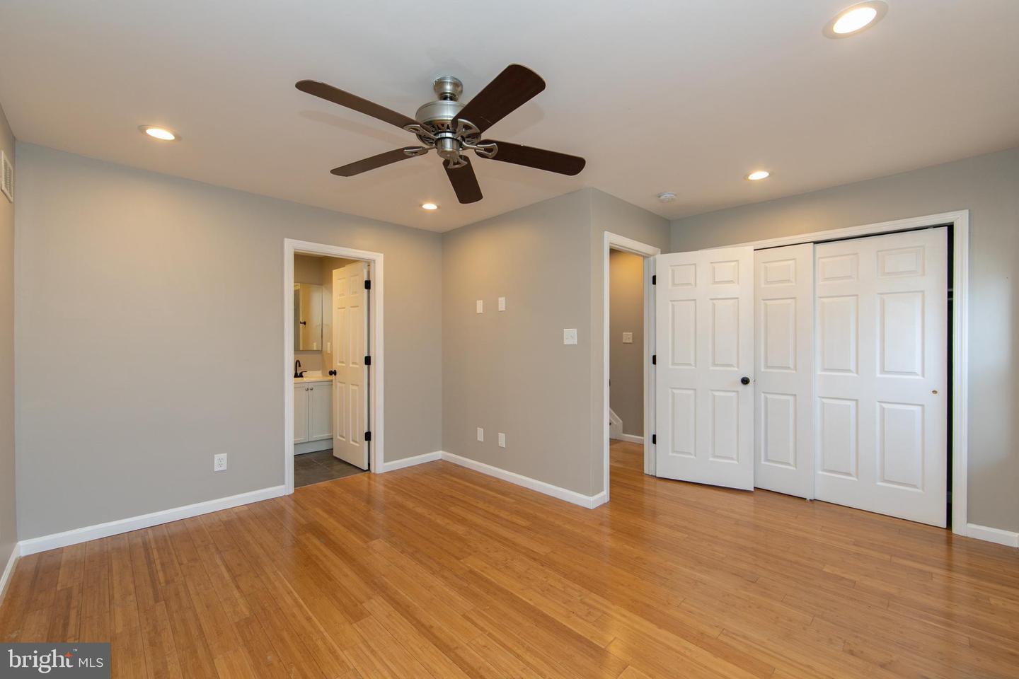 2537 Salmon St Property Photo 33