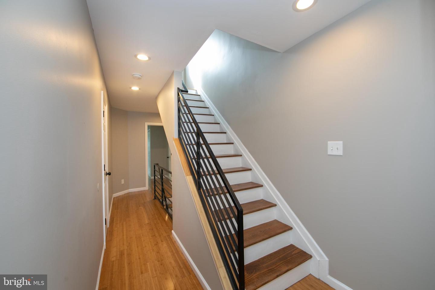 2537 Salmon St Property Photo 36