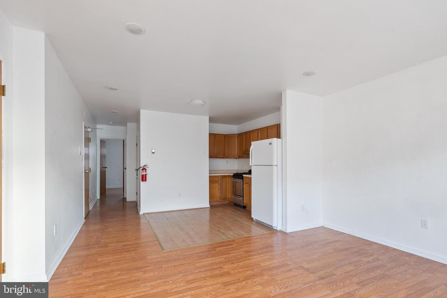 709 E Passyunk Ave Property Photo 18