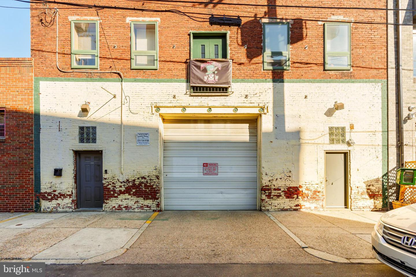 2027-29 S JUNIPER ST Property Photo 1