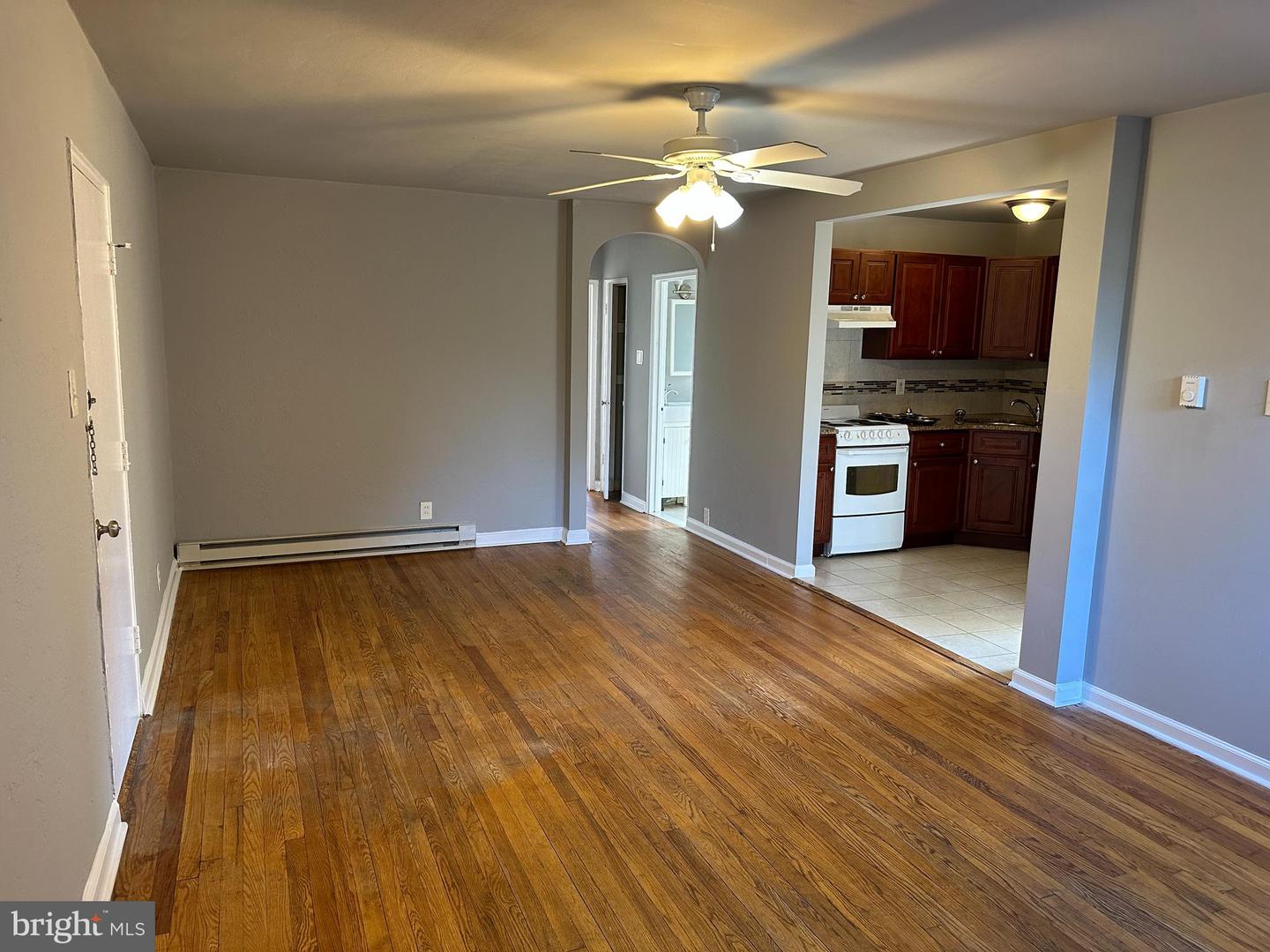 6141-1/2 OLD YORK RD #2 Property Photo 1