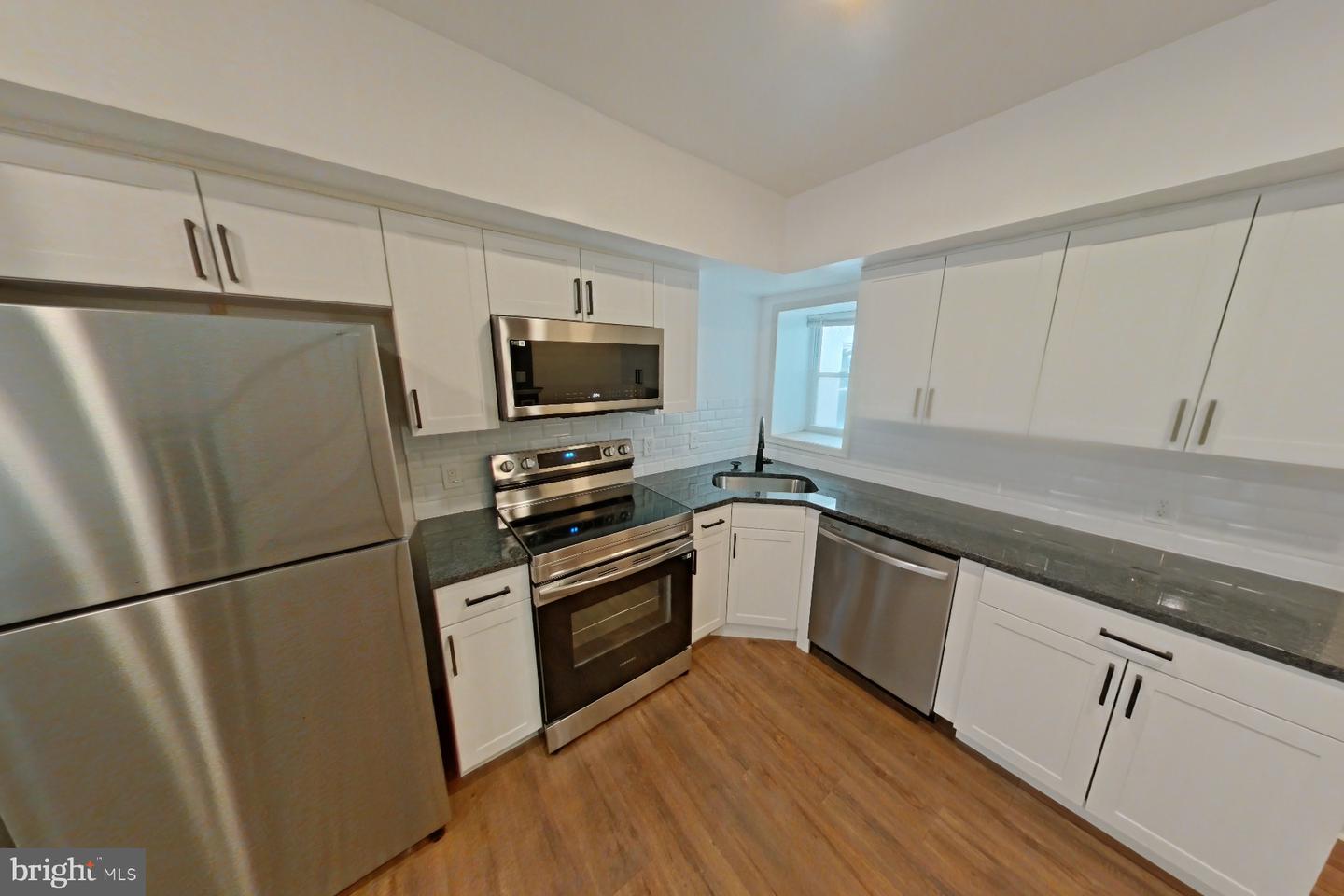 3856 Terrace St #2 Property Photo