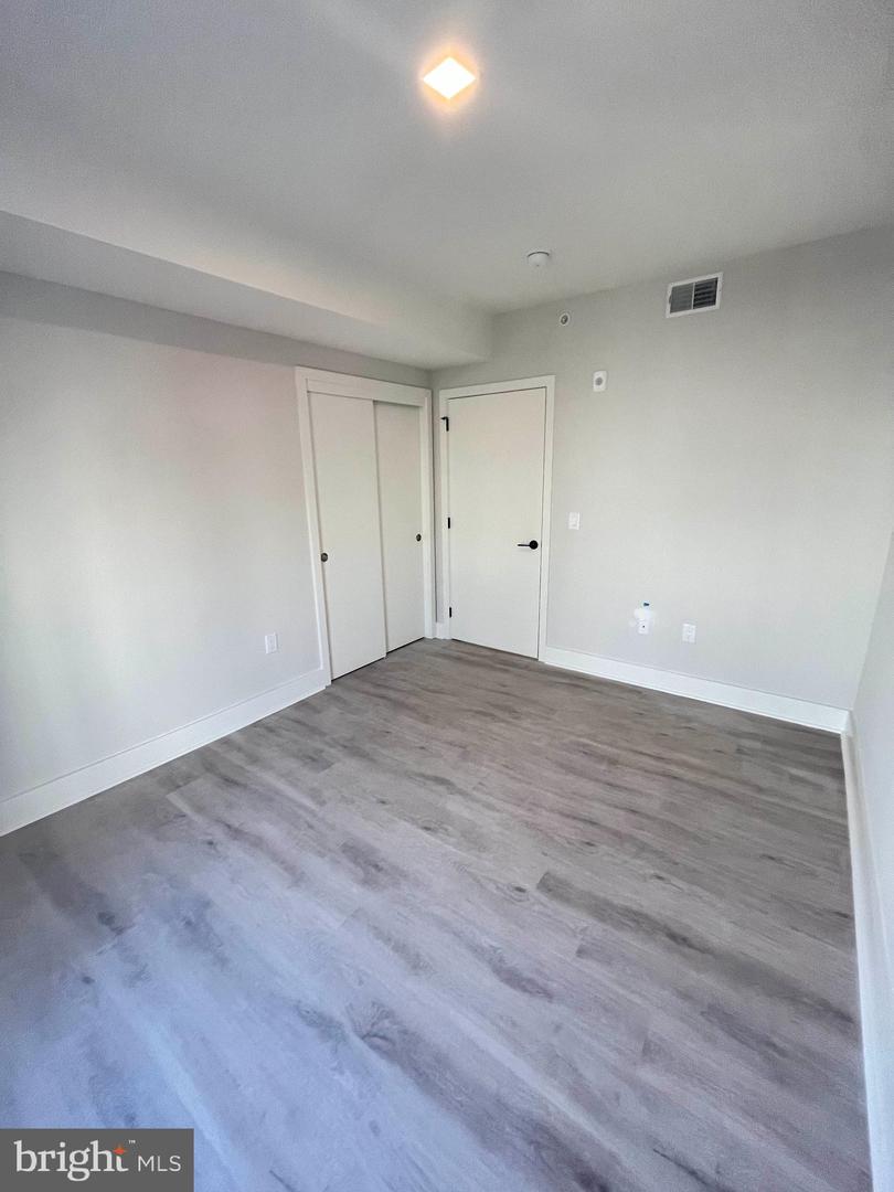 1805 N Howard St #203 Property Photo 15