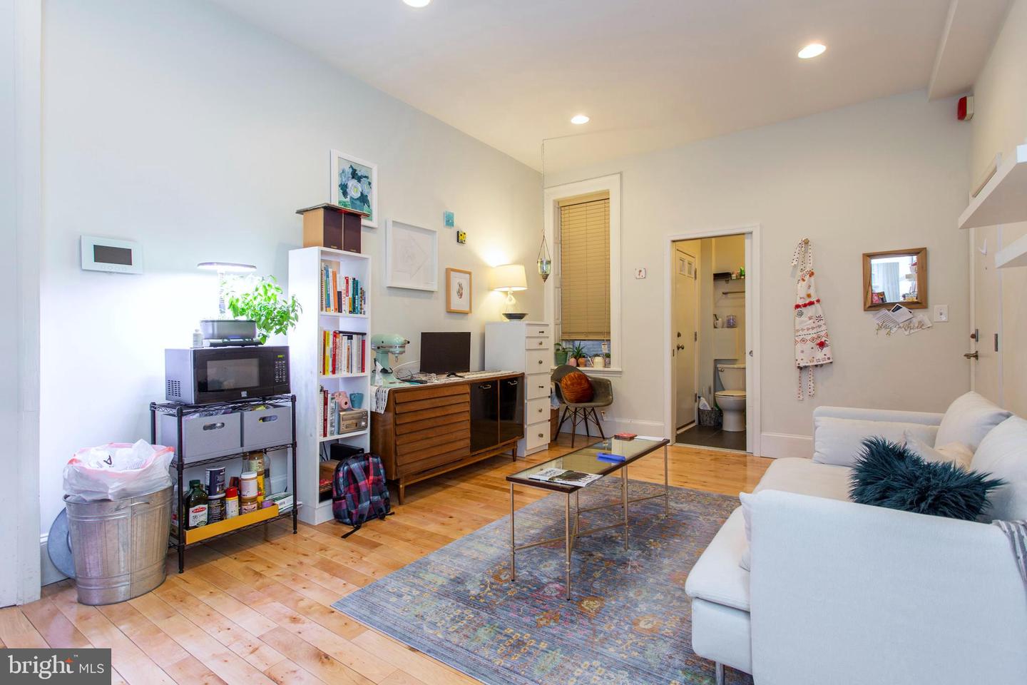 2020 Locust St Property Photo 8