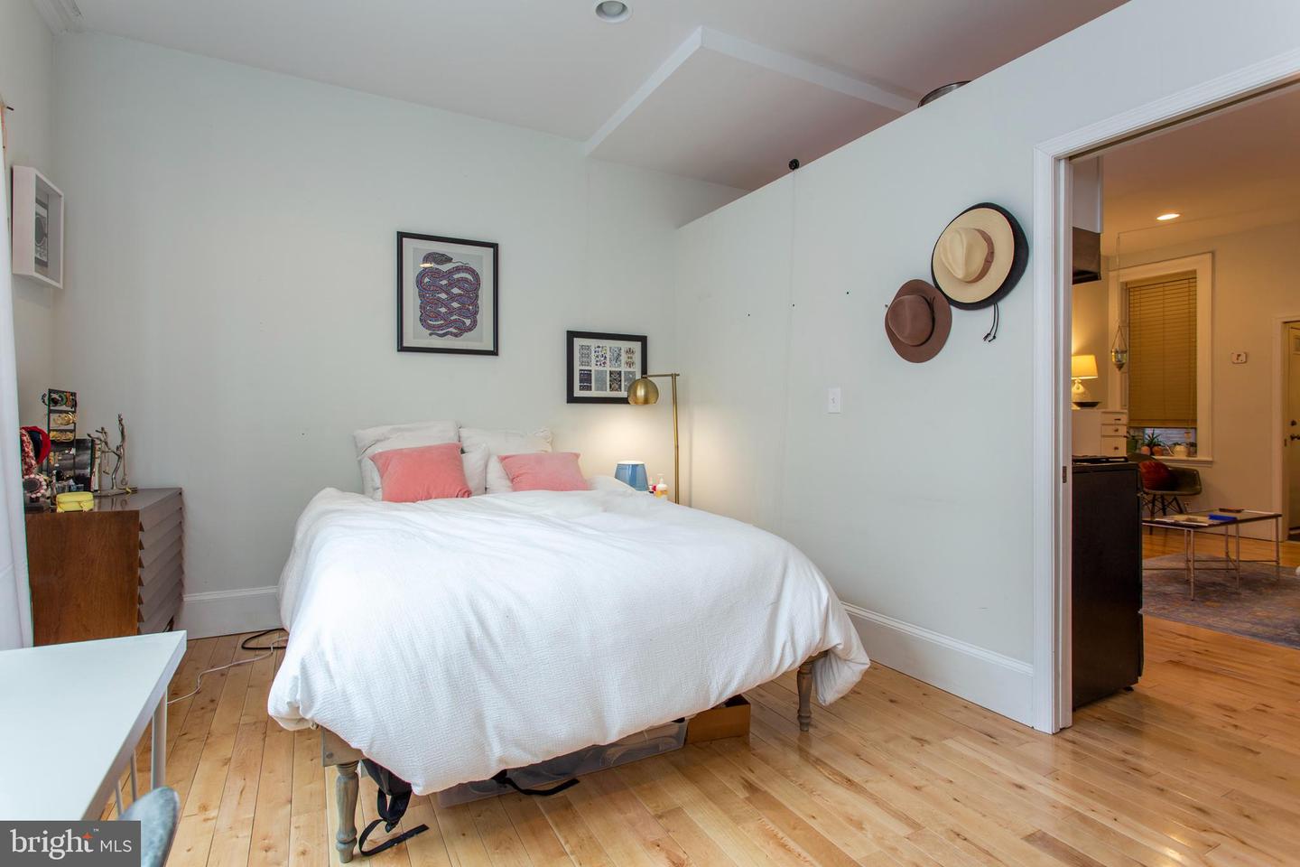 2020 Locust St Property Photo 14