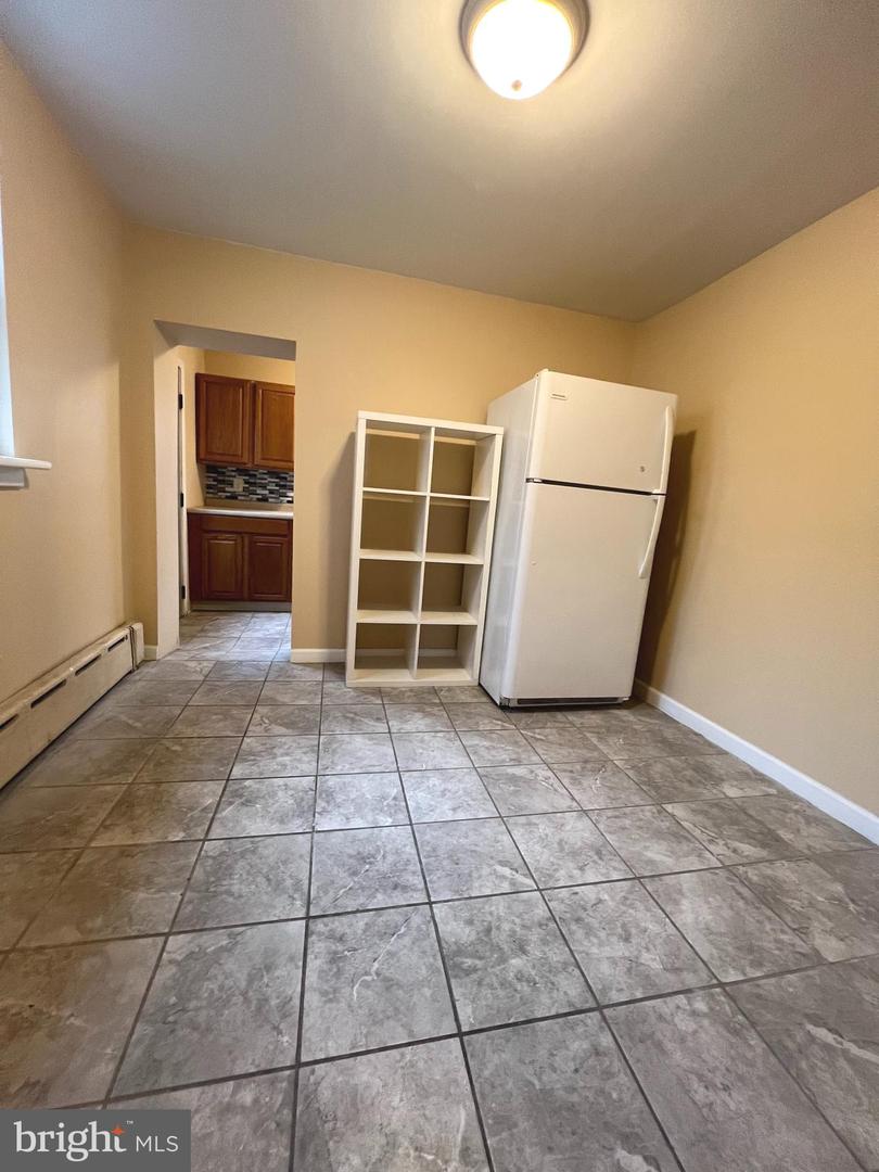119 Tree St Property Photo 10
