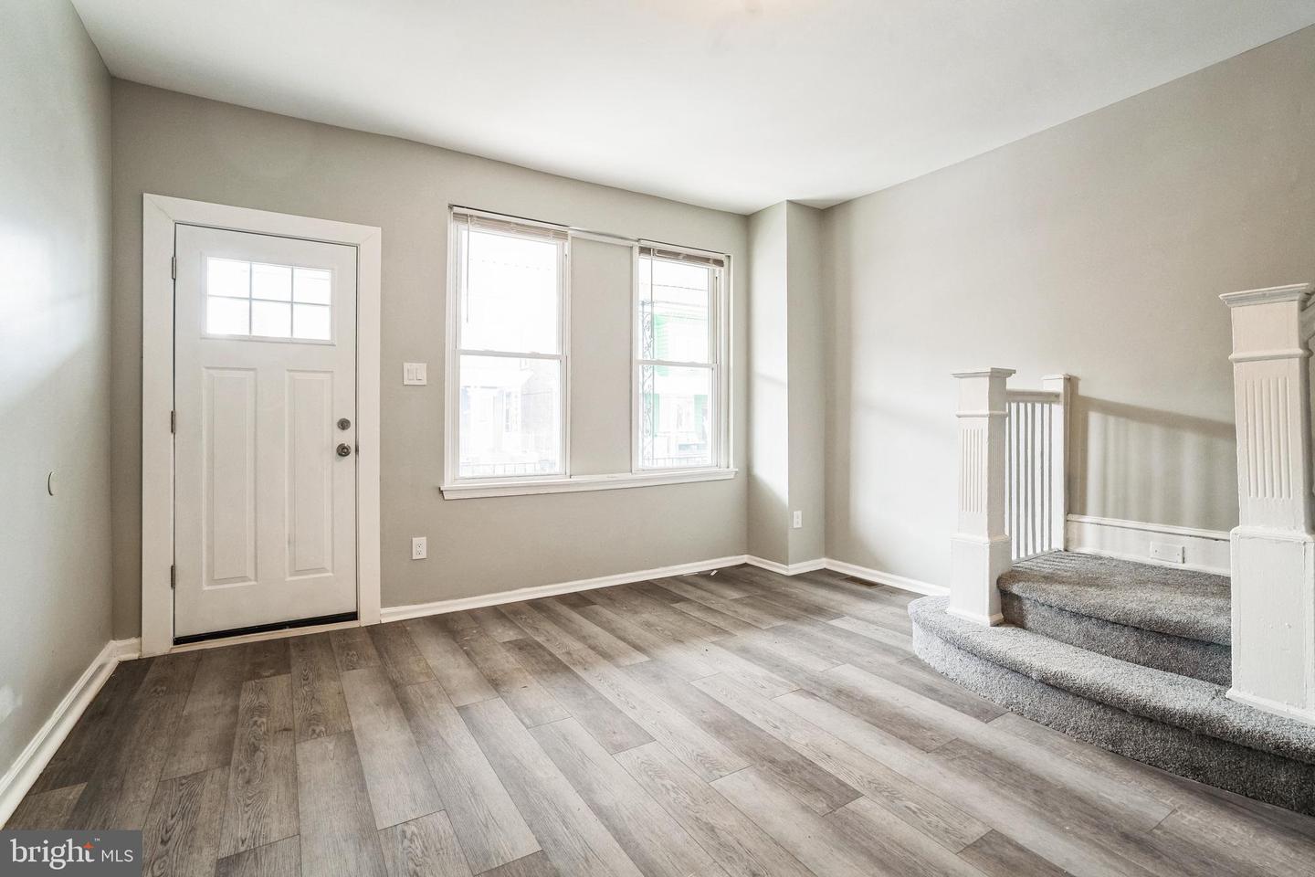 5745 Addison St Property Photo 4