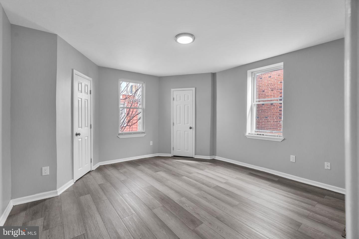 5745 Addison St Property Photo 18