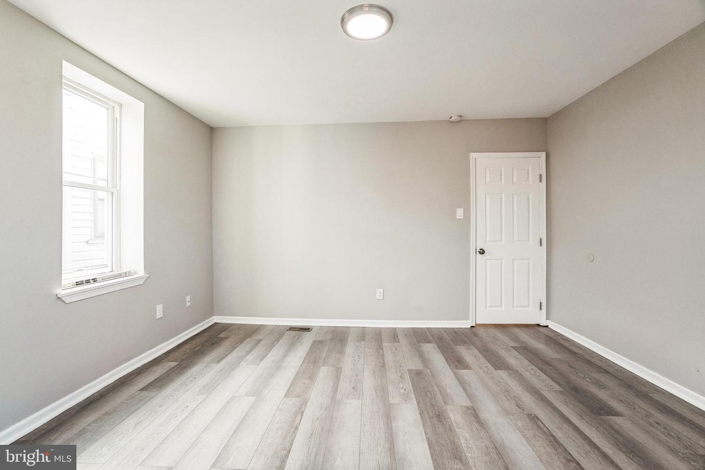 5745 Addison St Property Photo 22