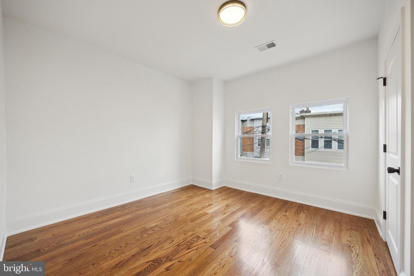 2240 S Bonsall St Property Photo 31