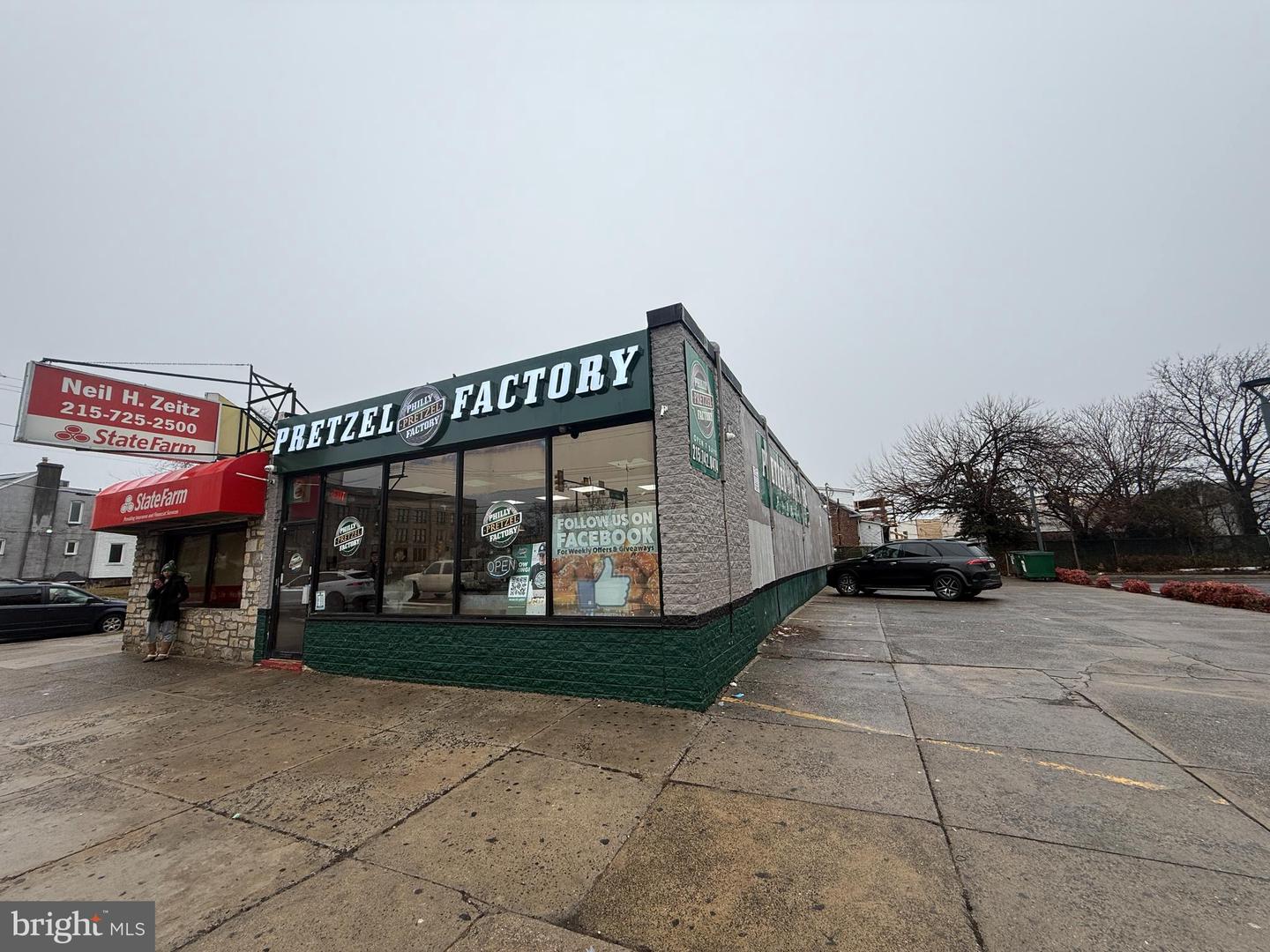 1903-05 Cottman Ave Property Photo