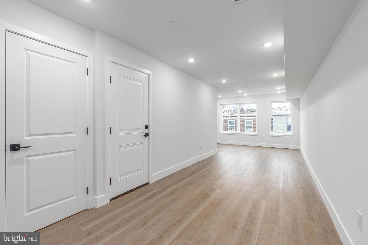2055 E Rush St Property Photo 26