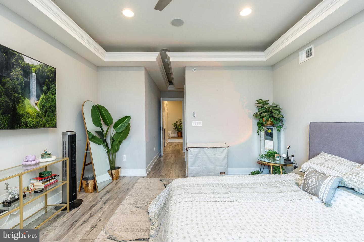 2525 N Hancock St Property Photo 10