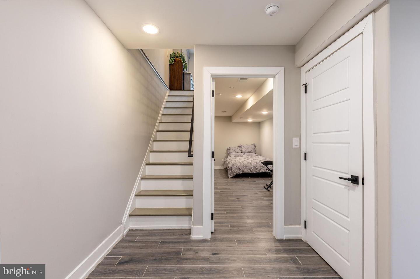 2525 N Hancock St Property Photo 24