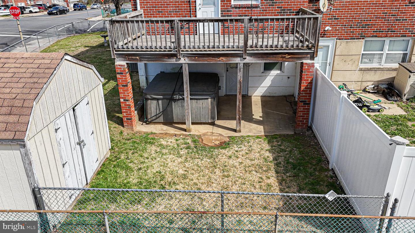 4200 Lyman Dr Property Photo 17