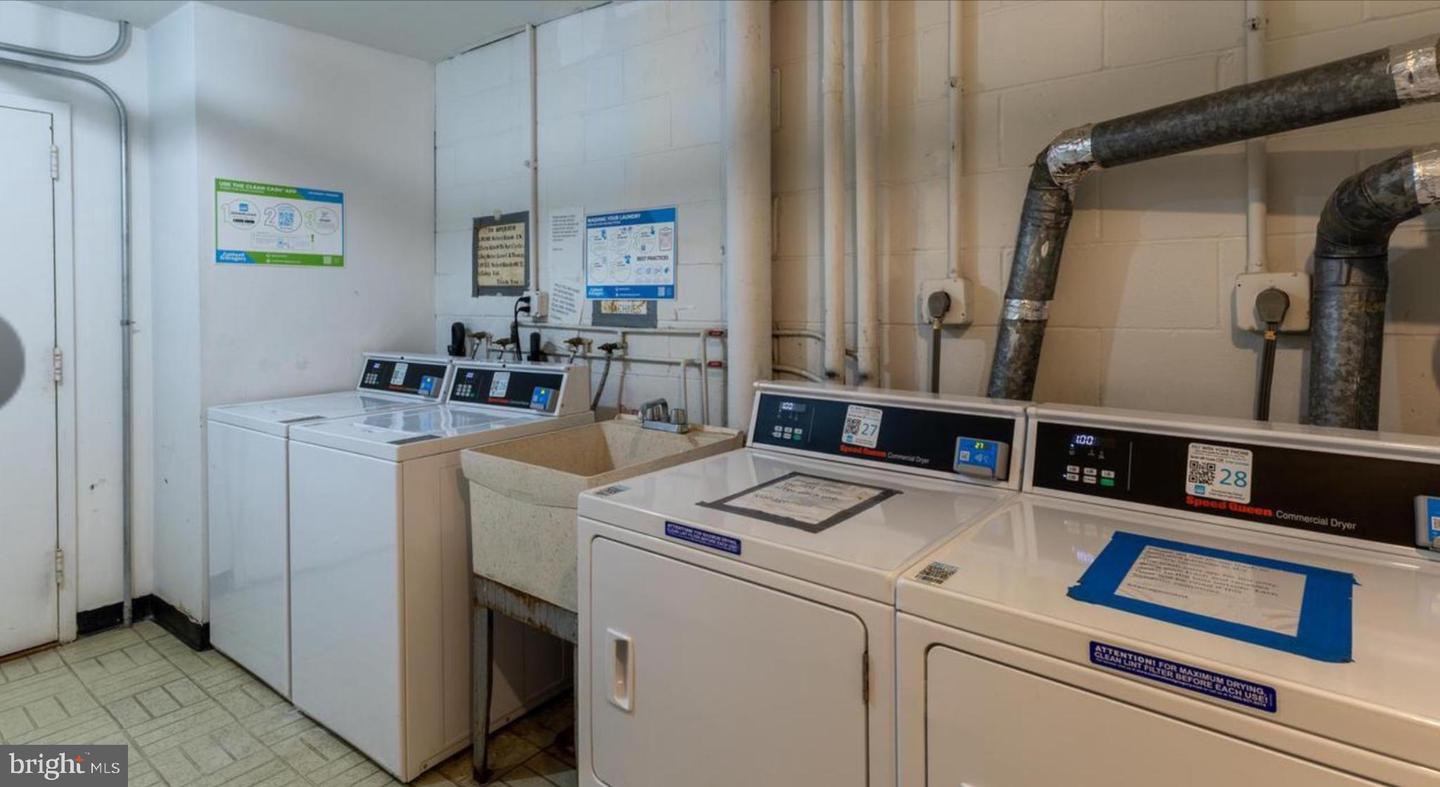 7600 E Roosevelt Blvd #206 Property Photo 11