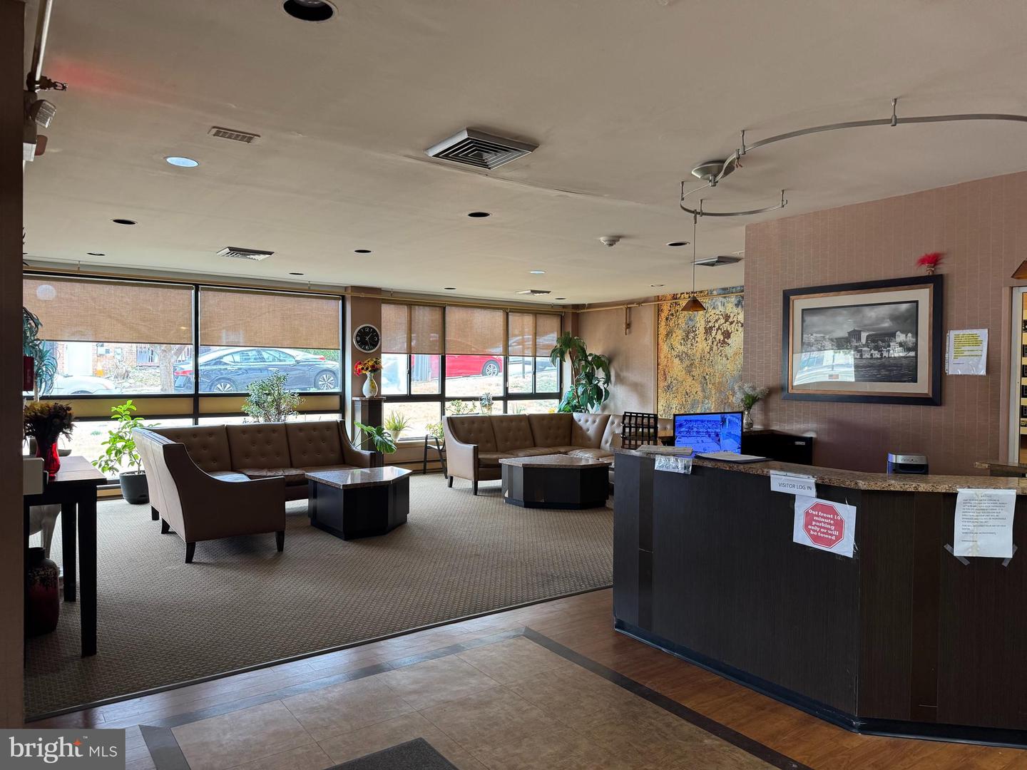 7600 E Roosevelt Blvd #206 Property Photo 12