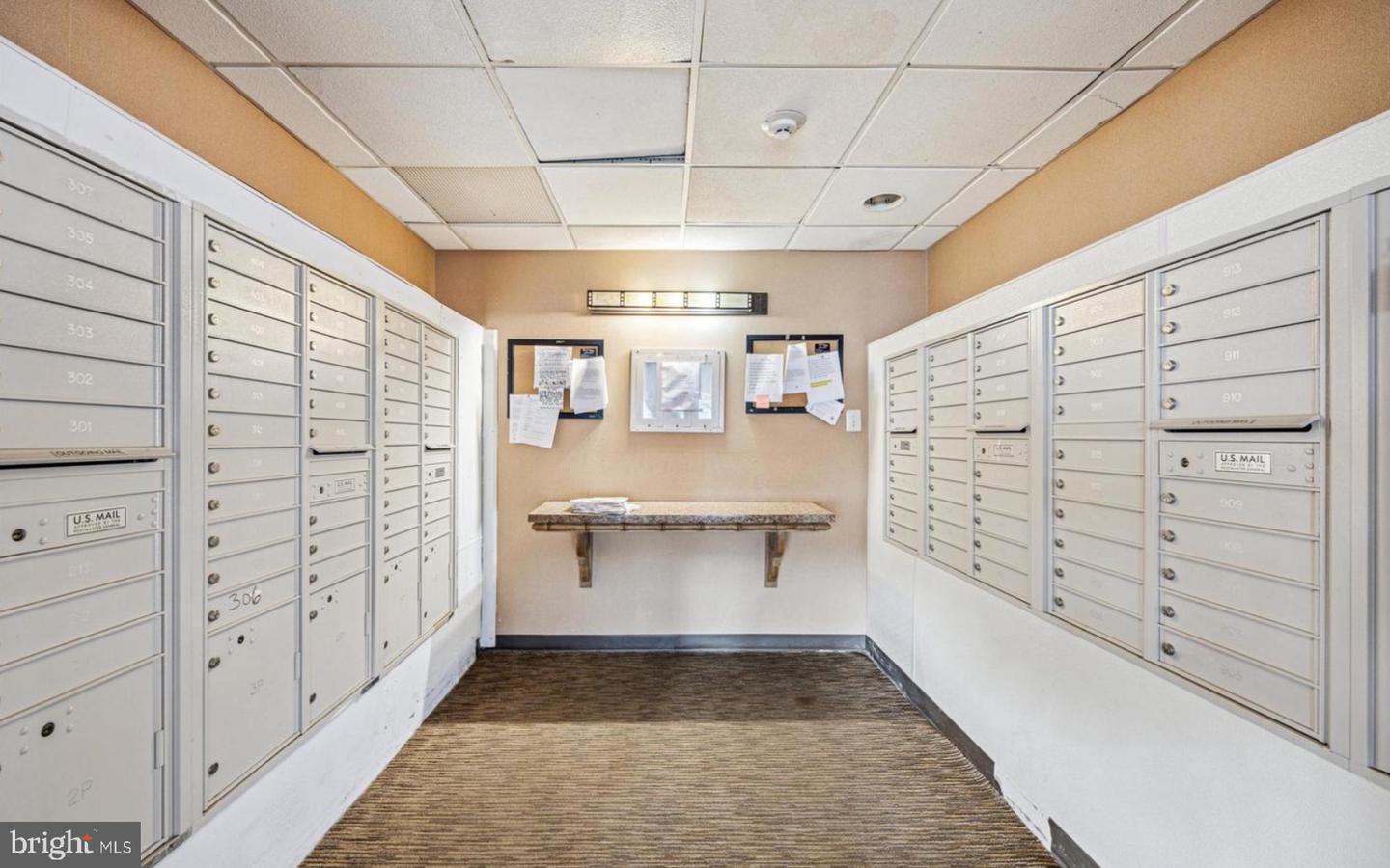 7600 E Roosevelt Blvd #206 Property Photo 13