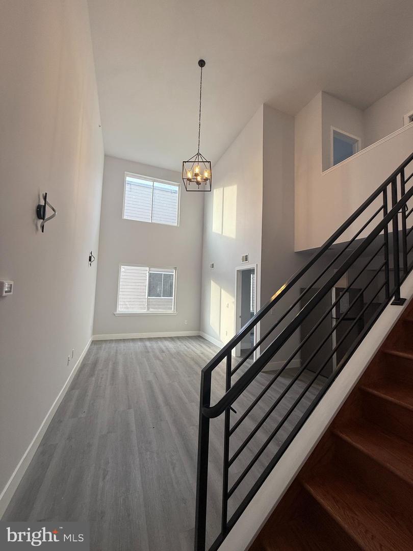 800 Callowhill St #8 Unit 3 Property Photo 1