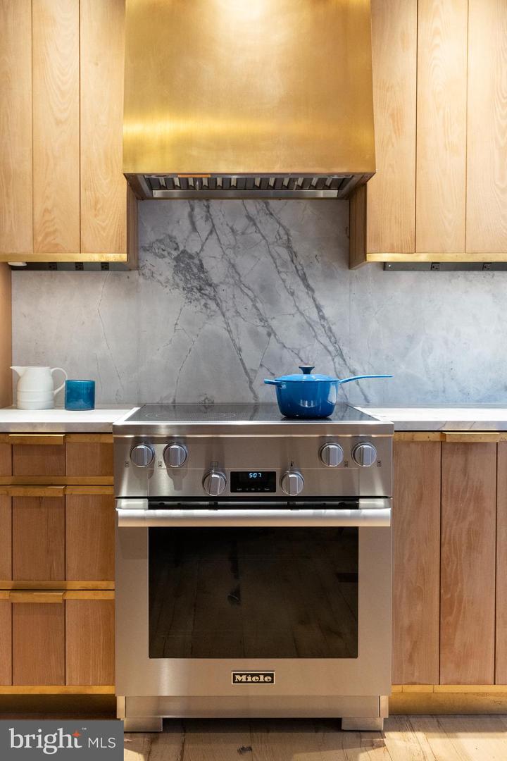 1830 Rittenhouse Sq #3ab Property Photo 59