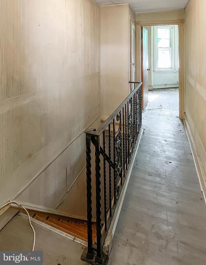 1255 S Ruby St Property Photo 12