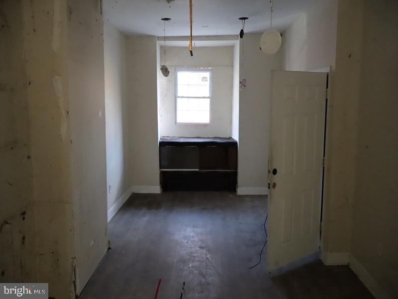 2224 W Montgomery Ave Property Photo 9