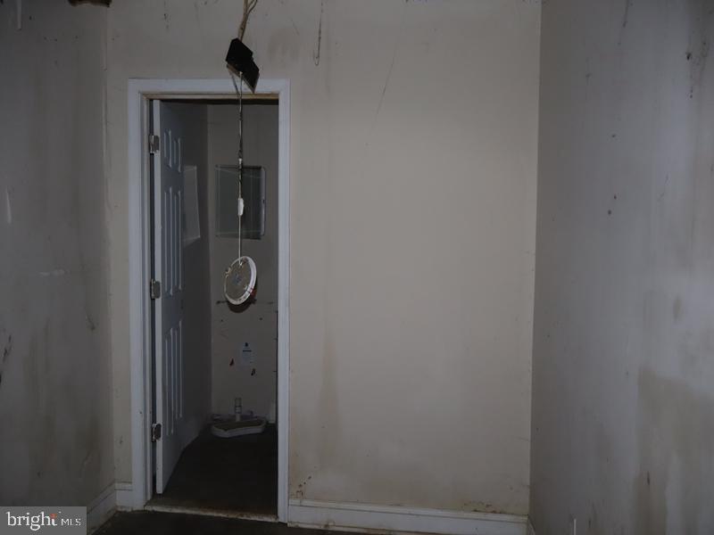 2224 W Montgomery Ave Property Photo 10