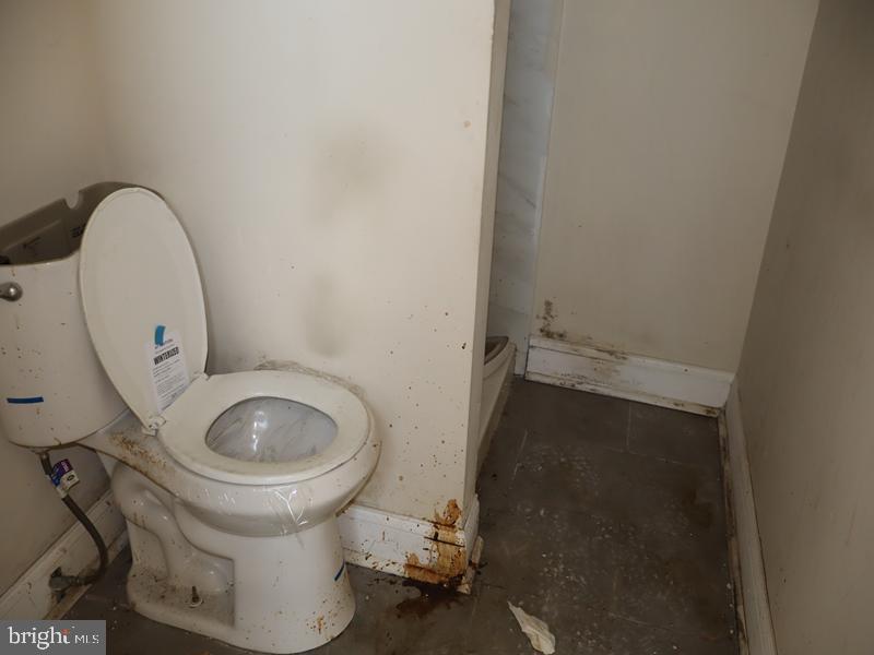 2224 W Montgomery Ave Property Photo 12