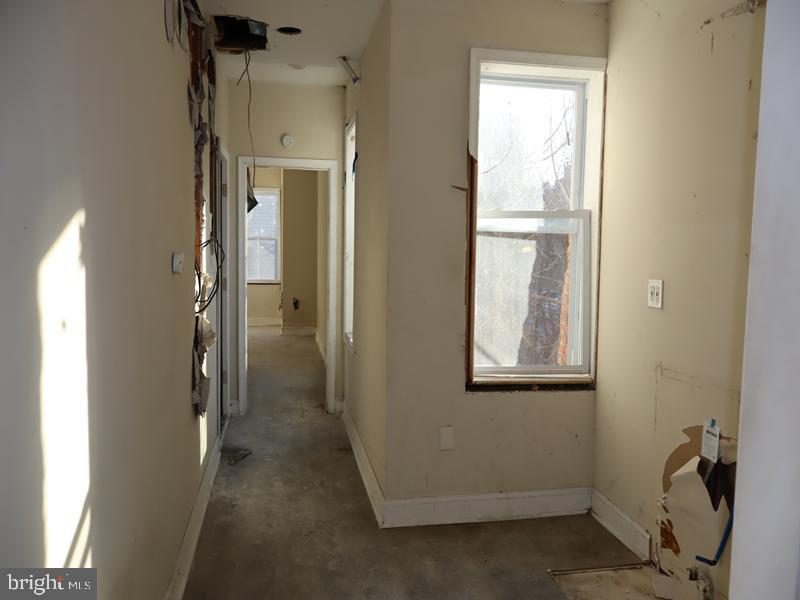 2224 W Montgomery Ave Property Photo 14