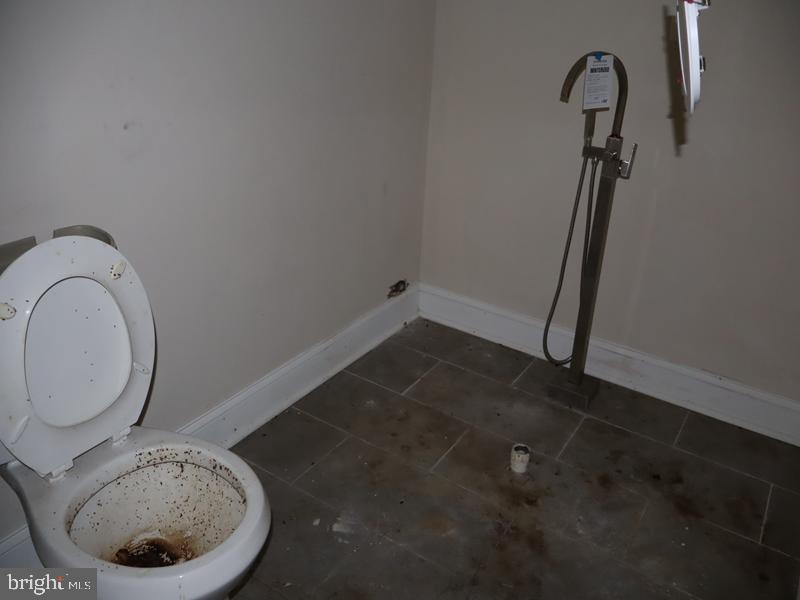 2224 W Montgomery Ave Property Photo 16