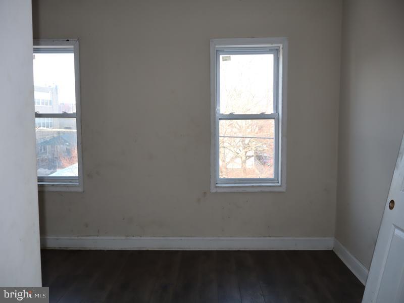 2224 W Montgomery Ave Property Photo 17