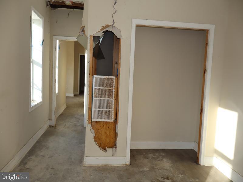 2224 W Montgomery Ave Property Photo 19