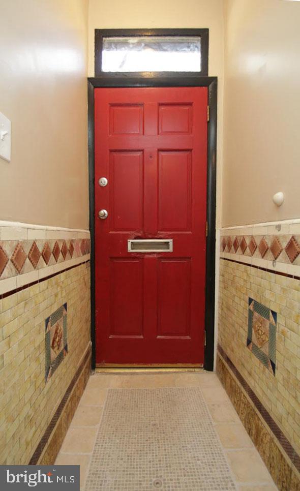935 N 5th St Property Photo 2
