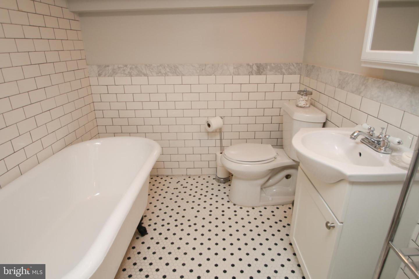 935 N 5th St Property Photo 12