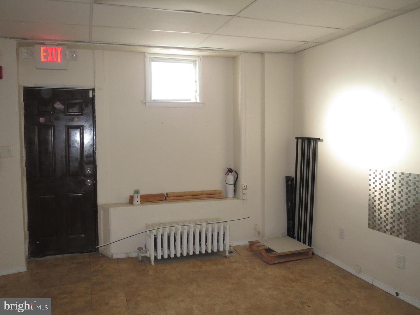 400 N 65th St #first Floor Property Photo 10