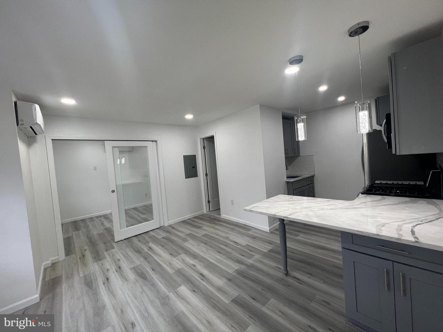 735 S 9th St #2 Property Photo 1