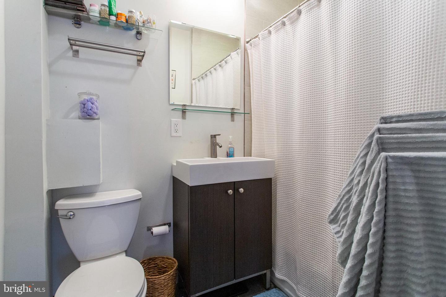 2020 Locust St Property Photo 19